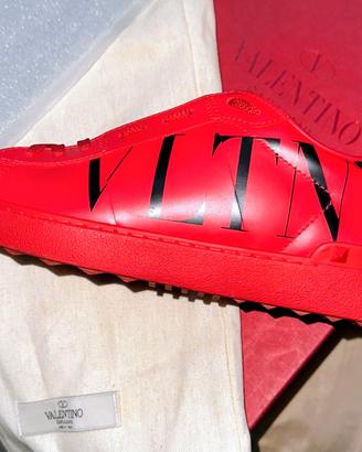 Valentino Garavani Sneakers nr41