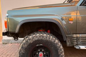 Cerchi e gomme da 33 nissan