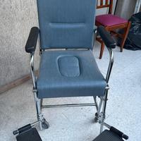 Sedia a rotelle per disabili