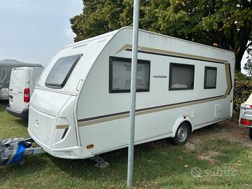 Roulotte Weinsberg QDK 480