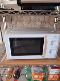 Forno microonde electrolna ME18 litri