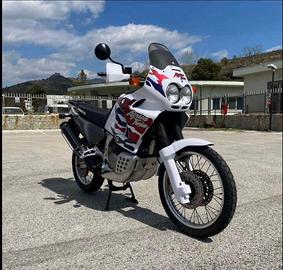 Honda africa twin 750 iscritta ASI