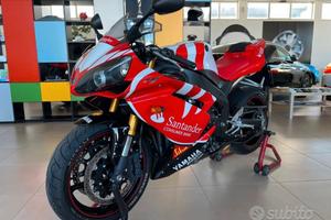 Yamaha YZF R1 - 2008