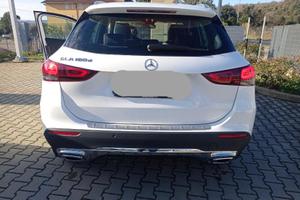 Mercedes 180 GLA sport plus