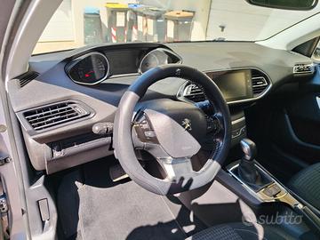  Peugeot 308 del 2018