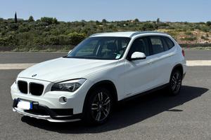 BMW X1 Xdrive18d 2014