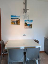 Tavolo cucina con 4 sedie (Bibione)