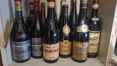 Bottiglie di vino e liquore da collezione