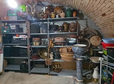 Oggetti vecchi e antichi