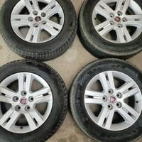 Gomme invernali+cerchi Fiat Freemont con sensori