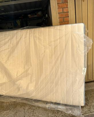 Materasso ikea una piazza e mezza 140x200