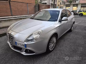 ALFA ROMEO Giulietta 2.0 JTDm-2 140 CV Exclusive
