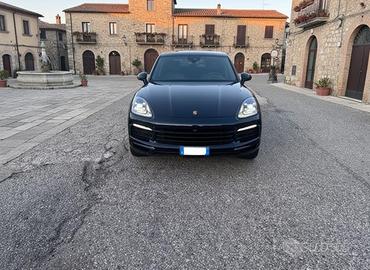 Porsche Cayenne 3.000cc V6 250Kw