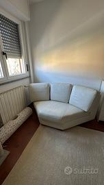Divano ad angolo in pelle