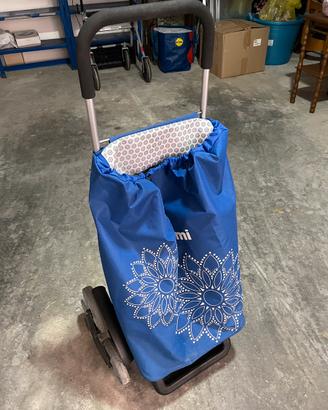 Carrello spesa avtre ruote