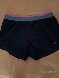 Pantalone corto sportivo