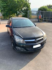 Ricambi Opel Astra GTC 1.7 Diesel 2008