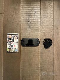 PSP Street E1004 Black + Fifa 11