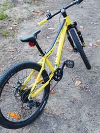 Montanbike SCOTT scala24"