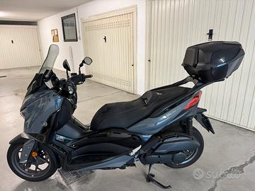Yamaha Xmax 125