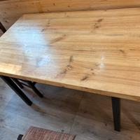 Tavolo legno con struttura in ferro