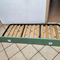 lettino pieghevole a cassetto 