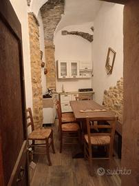 Taverna /magazzino/deposito