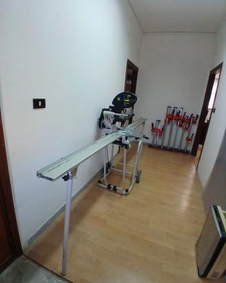 Troncatrice Festool con basamento e prolunghe – €6