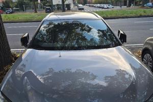 Autovettura LEXUS  Ibrida