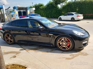 Porsche Panamera turbo S executive