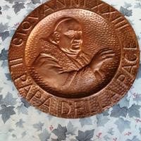 piatto in rame a sbalzo papa Giovanni XXIII