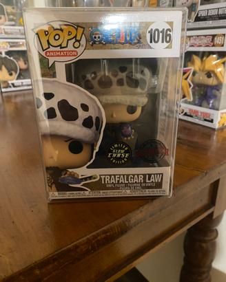 Funko pop one piece 1016 trafalgar law