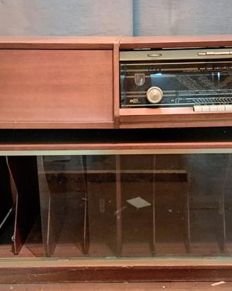 MOBILE RADIO E GIRADISCHI VINTAGE PHILIPS