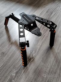 Spallaccio pieghevole Neewer in lega in alluminio