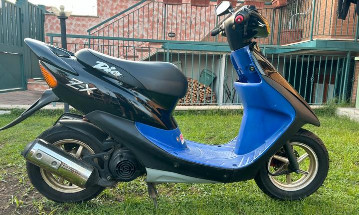 Honda zx dio