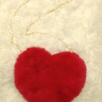 Borsa a cuore in pelliccia