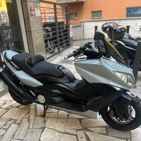 NEW ENTRY * Yamaha T Max 500