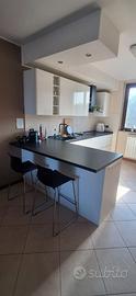 Cucina completa di elettrodomestici