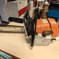 motosega Stihl MS 044