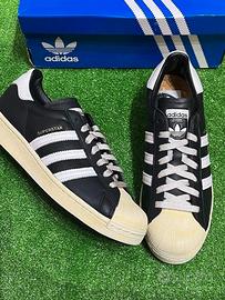 Adidas Originals in beige color Original