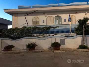 Appartamento affacciato sul mare