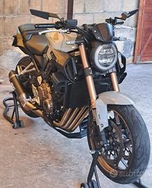 Honda cb 650 r