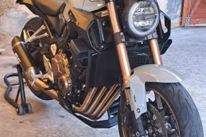 Honda cb 650 r