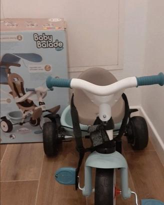 Triciclo Smoby Baby balade plus da 10 mesi
