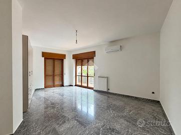 4 LOCALI A RENDE