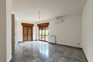 4 LOCALI A RENDE