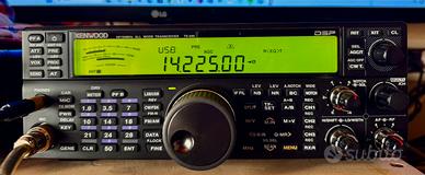 Kenwood TS 590S HF/50 mhz con microfono MC 85