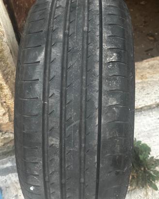 Gomme Yokohama