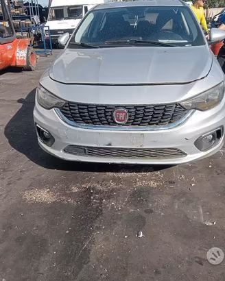 Fiat Tipo 2015 1.6TD 55260384 Demolita - Ricambi