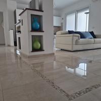 Luminoso quadrilocale con posto auto